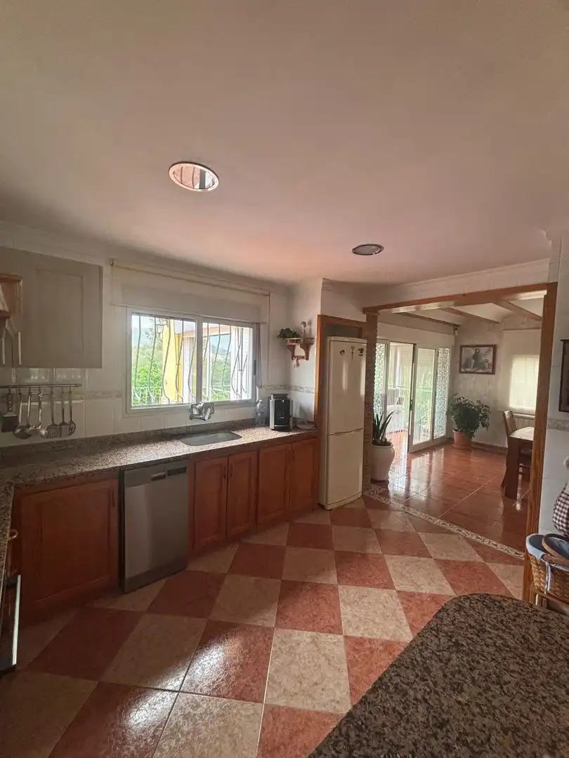 Kitchen of Houses for sale in Simat de la Valldigna  with Air Conditioner, Heating and Swimming Pool