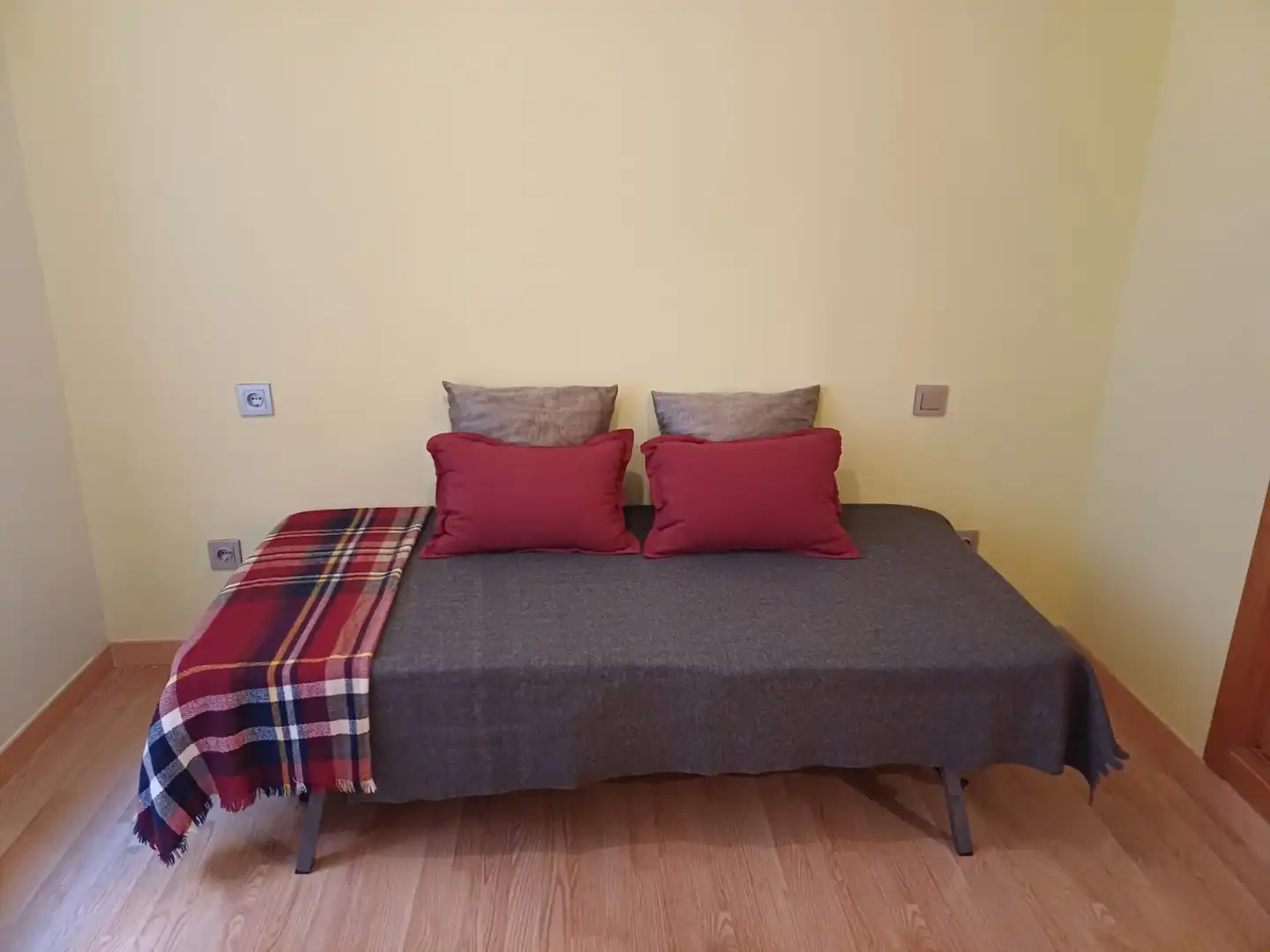Habitación de Piso en venta en Valladolid con Calefacción, Parquet y Amueblado
