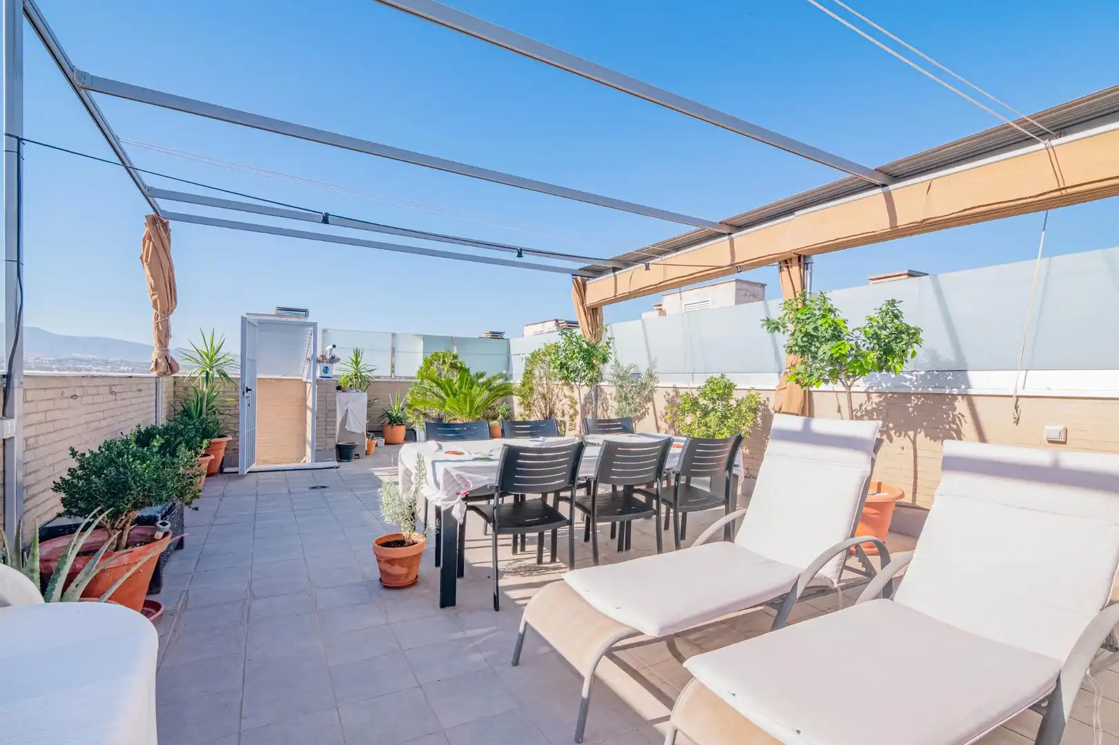Attic for sale in Plaza CATEDRATICA ASUN. LINARES, 2, Campus de la Salud