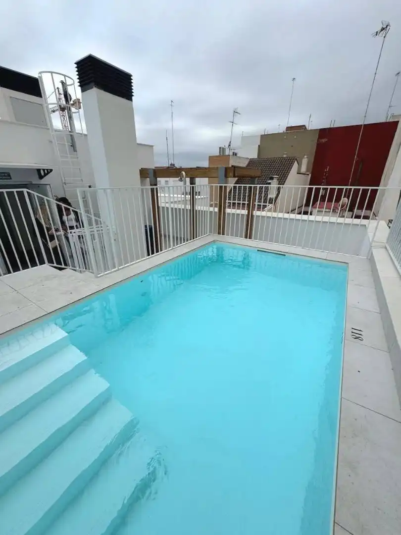 Swimming pool of Flat for rent in Valencia  with Air Conditioner, Heating and Storage room