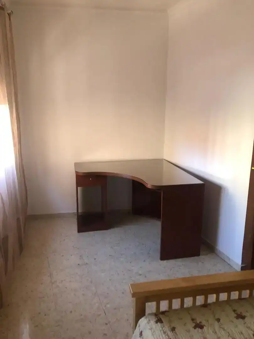 Bedroom of Flat for rent in Casco Antiguo