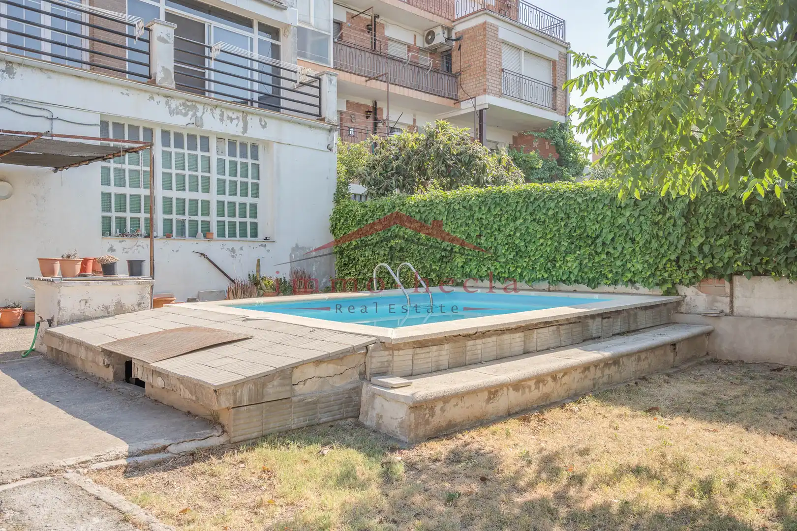 Piscina de Casa adosada en venda en Vilanova del Camí amb Calefacció, Terrassa i Piscina