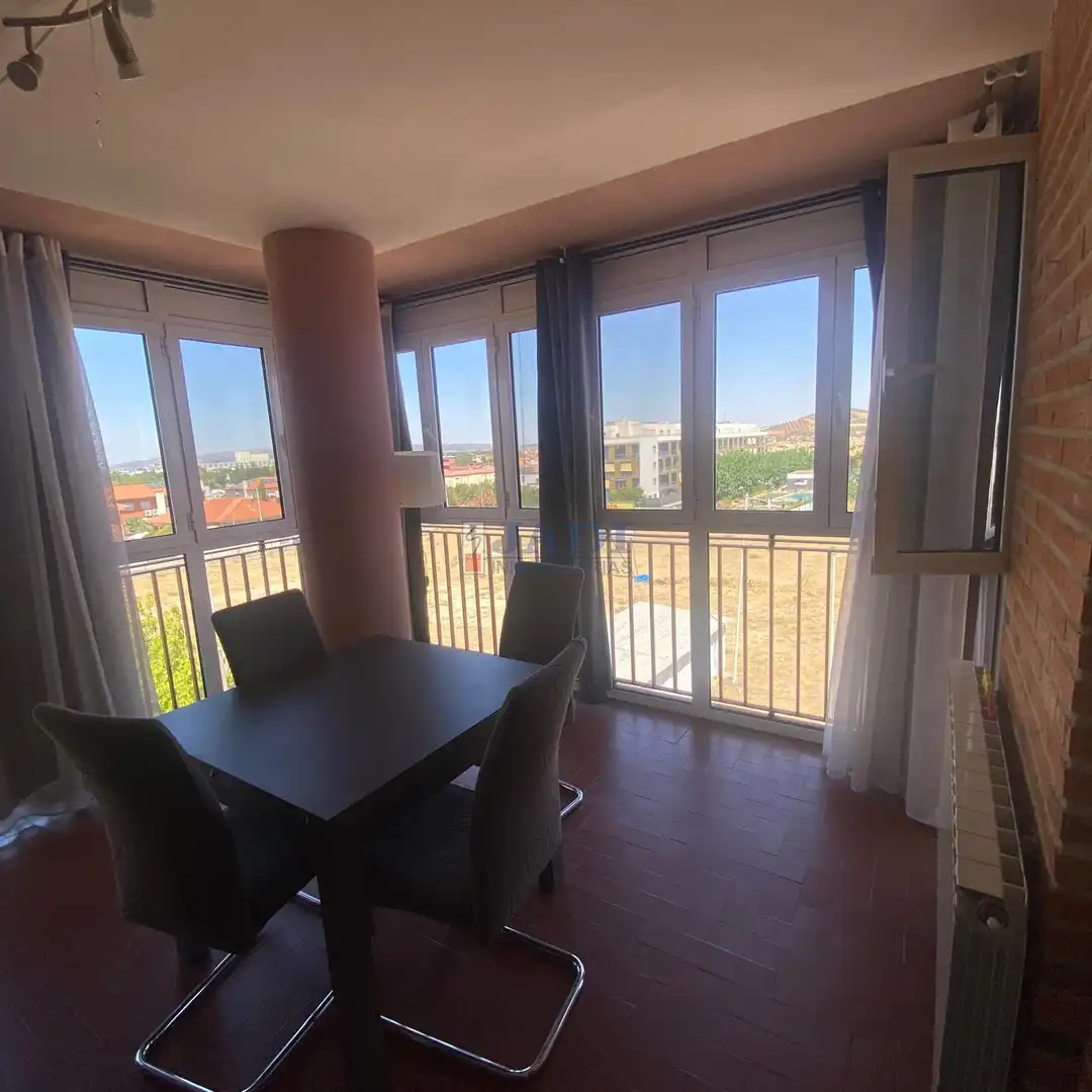 Bedroom of Flat for sale in Valdepeñas  with Air Conditioner, Heating and Terrace