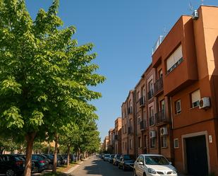 Vista exterior de Dúplex en venda en Coslada amb Aire condicionat, Calefacció i Terrassa
