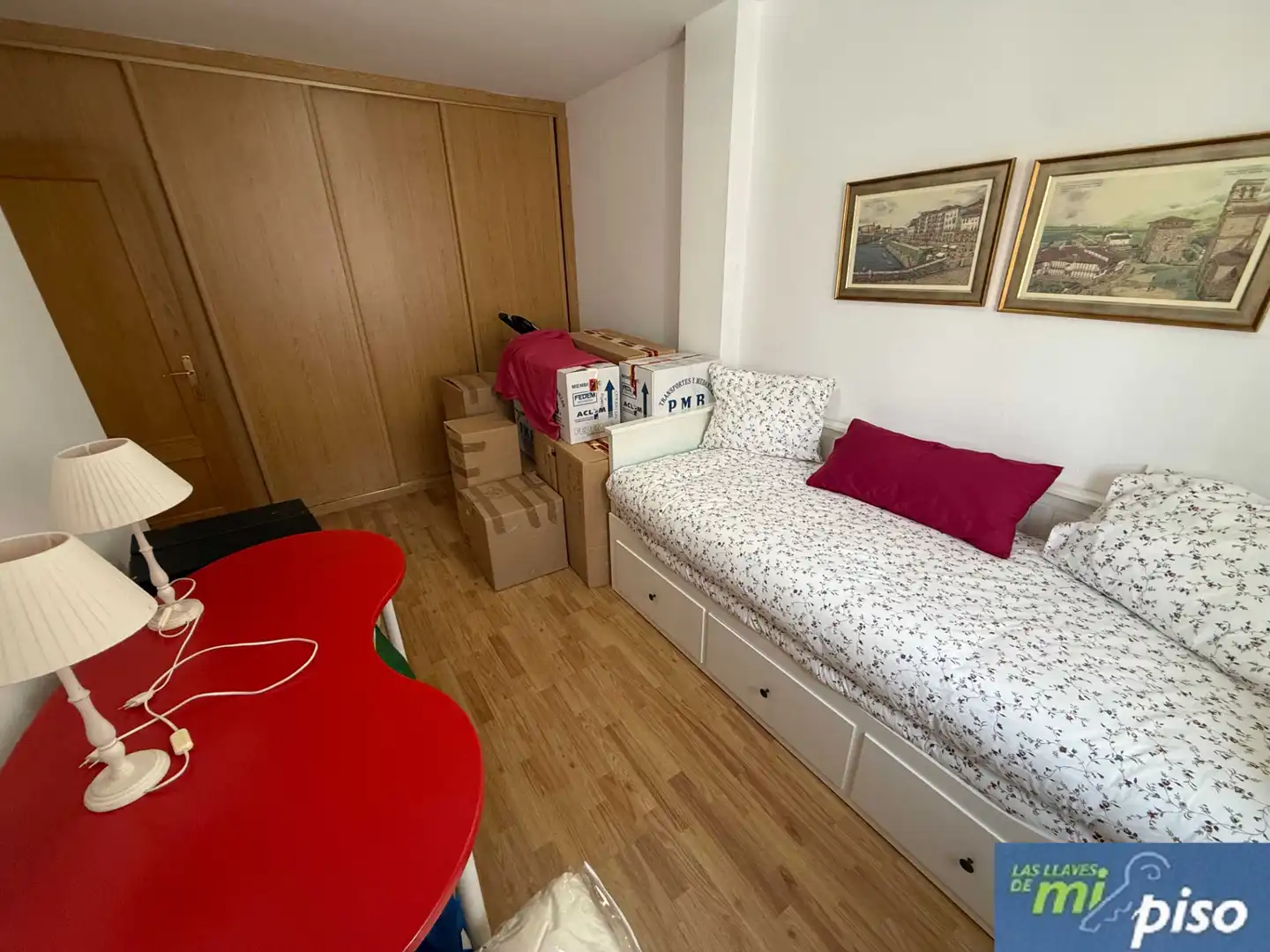 Bedroom of Flat for sale in Tudela de Duero  with Heating, Parquet flooring and Storage room
