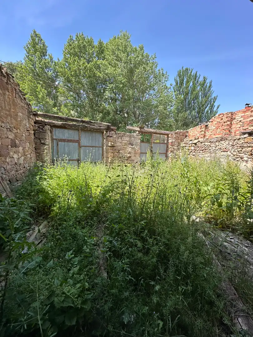 Country house zum Verkauf in Aguilar de Campoo mit Balkon