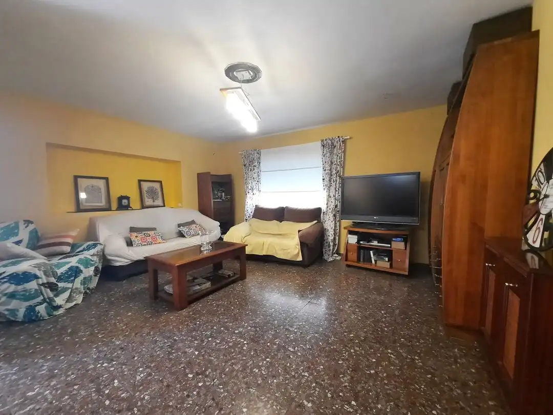 Wohnzimmer von Haus oder Chalet zum Verkauf in Escalona mit Heizung, Privatgarten und Abstellraum