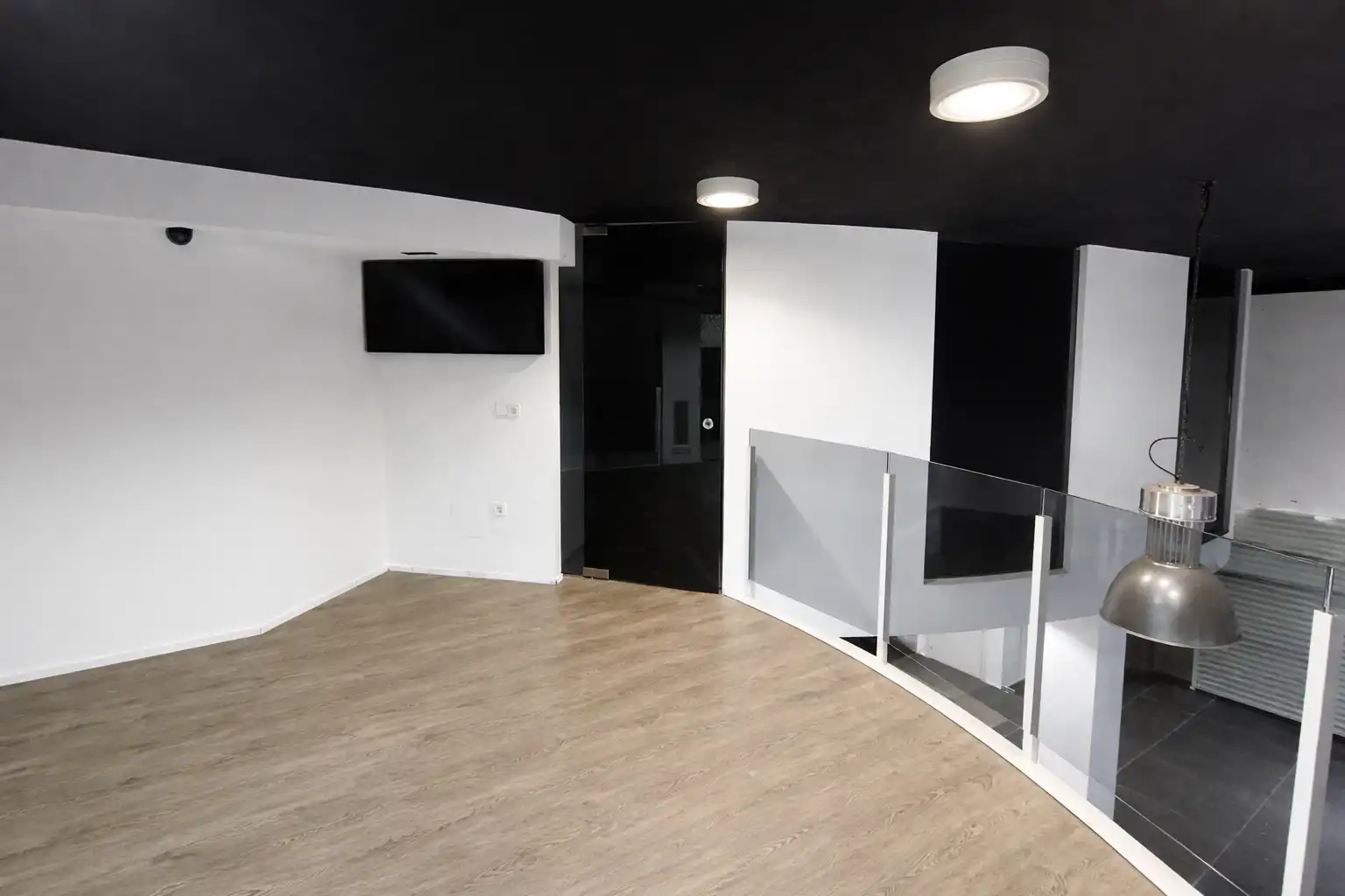 Commercial properties for rent in Reus  with Air Conditioner and Heating