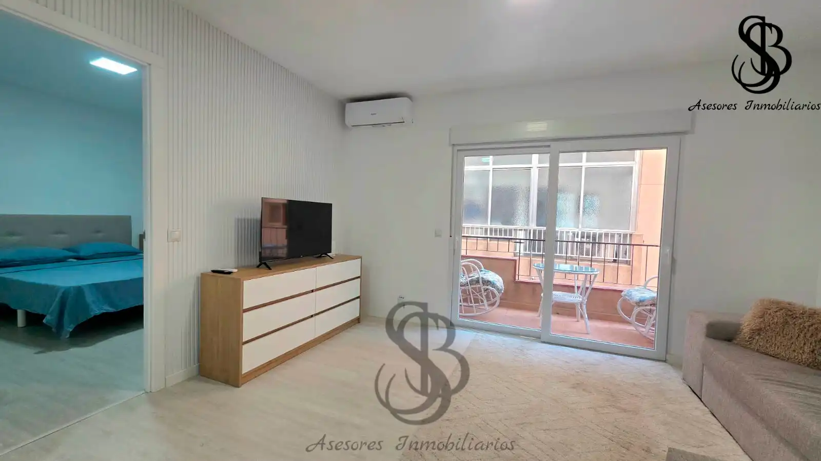 Flat with terrace for sale in Carrer Sant Bartomeu, imagen 3