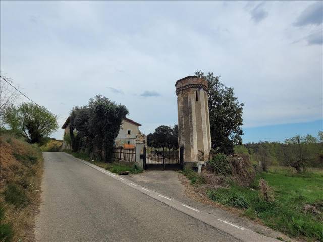 Casa-chalet en Venta en CAN PUIGVERT. Polígono 2 Parcela en Aiguaviva