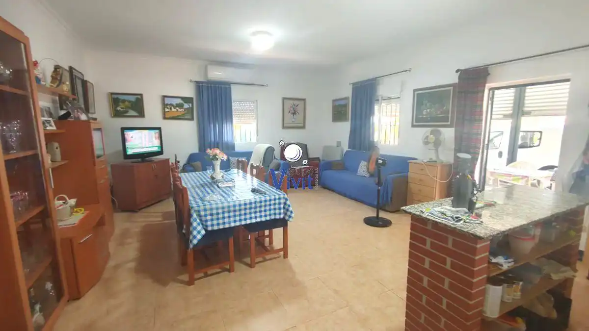Sala d'estar de Casa o xalet en venda en Alcalá de Guadaira