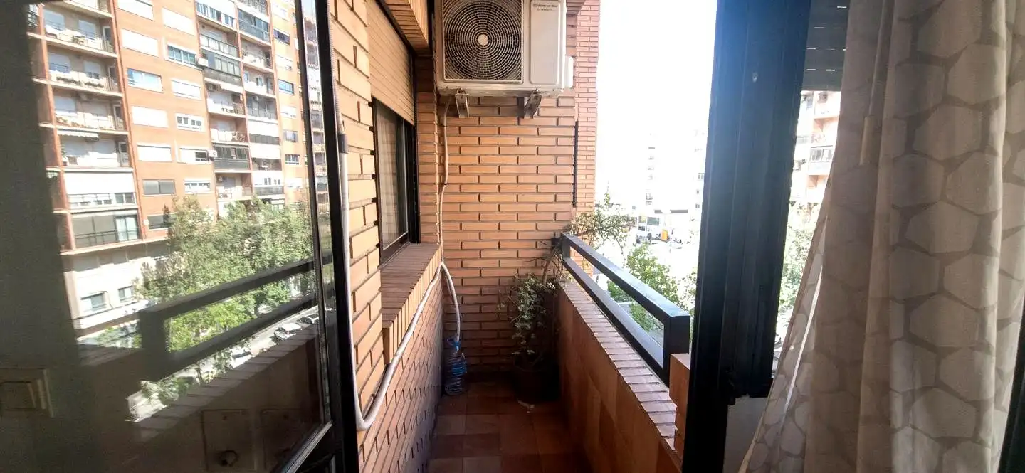 Terrassa de Pis de lloguer en Valencia amb Aire condicionat, Terrassa i Moblat