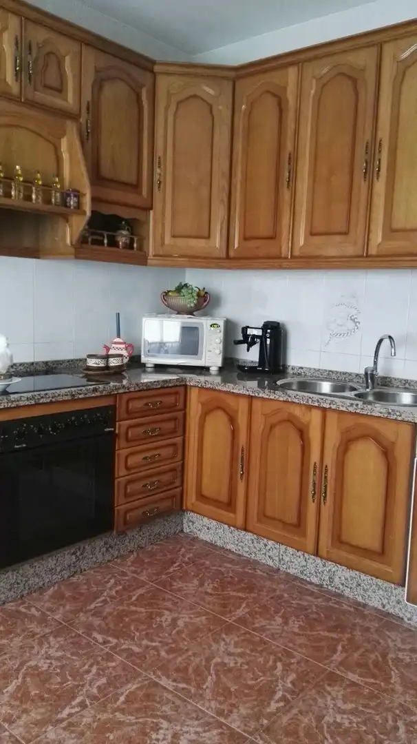 Cuina de Casa o xalet en venda en Córdoba amb Aire condicionat, Jardí privat i Terrassa