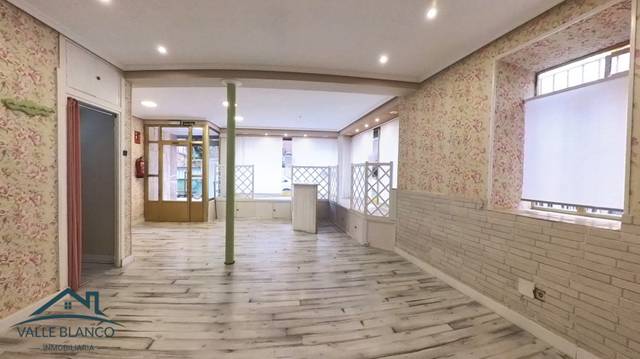 Local comercial en Alquiler en Reinosa