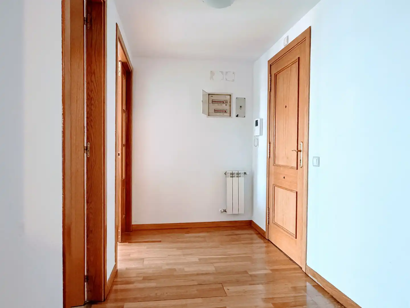 Piso en venta en Madrid con Calefacción, Terraza y Trastero