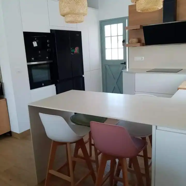 Cocina de Casa o chalet de alquiler en Barbate con Aire acondicionado, Jardín privado y Terraza