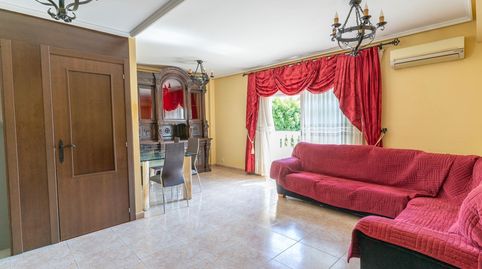 Foto 2 von Einfamilien-Reihenhaus zum Verkauf in Logroño, Norte, Santa Pola