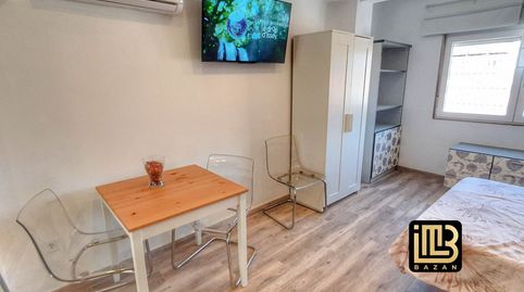Foto 4 de Estudio de alquiler en Calle Prim, Centro Histórico, Málaga Capital