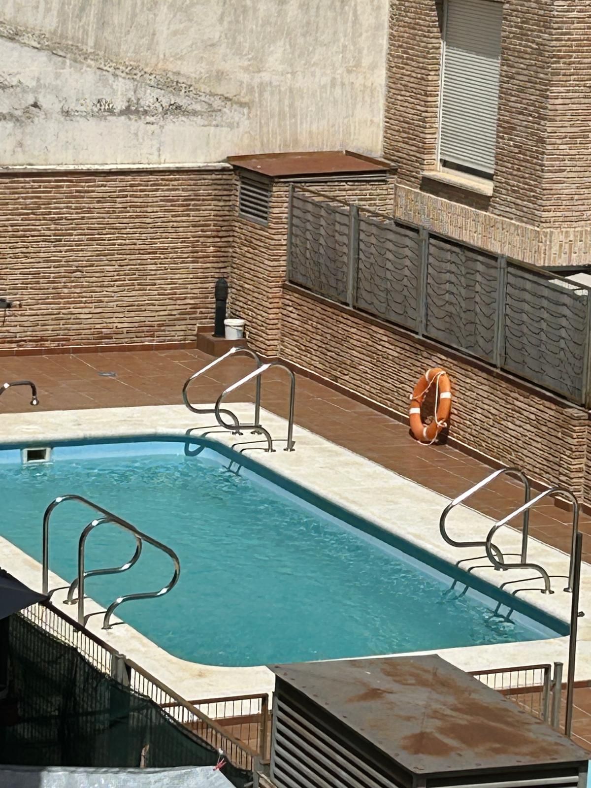 Swimming pool of Flat for sale in Ciempozuelos  with Air Conditioner, Heating and Community pool