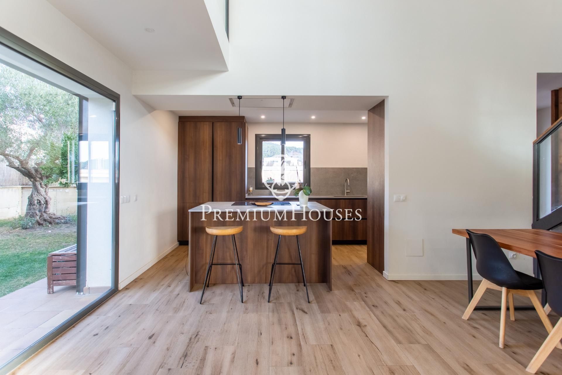 Cocina de Casa o chalet en venta en Mataró con Aire acondicionado, Parquet y Piscina