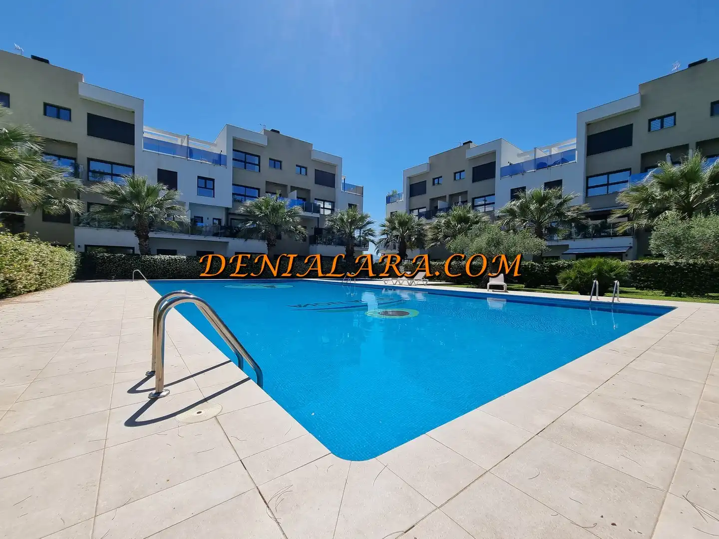 Vista exterior de Apartamento en venta en Oliva con Aire acondicionado, Jardín privado y Terraza