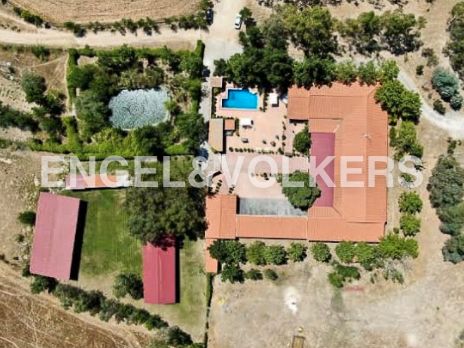 Exterior view of Country house for sale in Villaviciosa de Odón  with Heating, Private garden and Swimming Pool