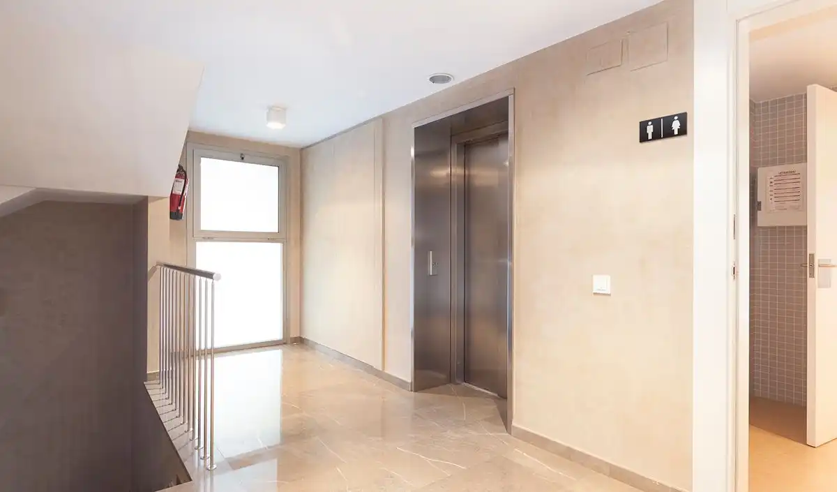 Oficina de alquiler en Sabadell con Aire acondicionado y Terraza