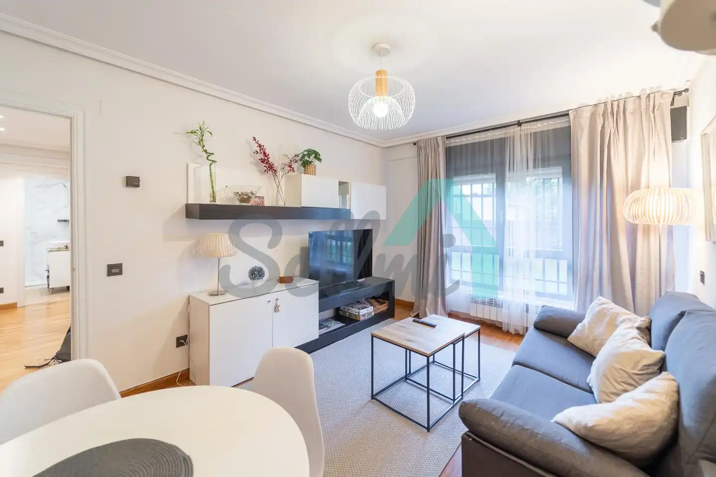 Sala de estar de Planta baja de alquiler en Oviedo  con Calefacción, Terraza y Amueblado