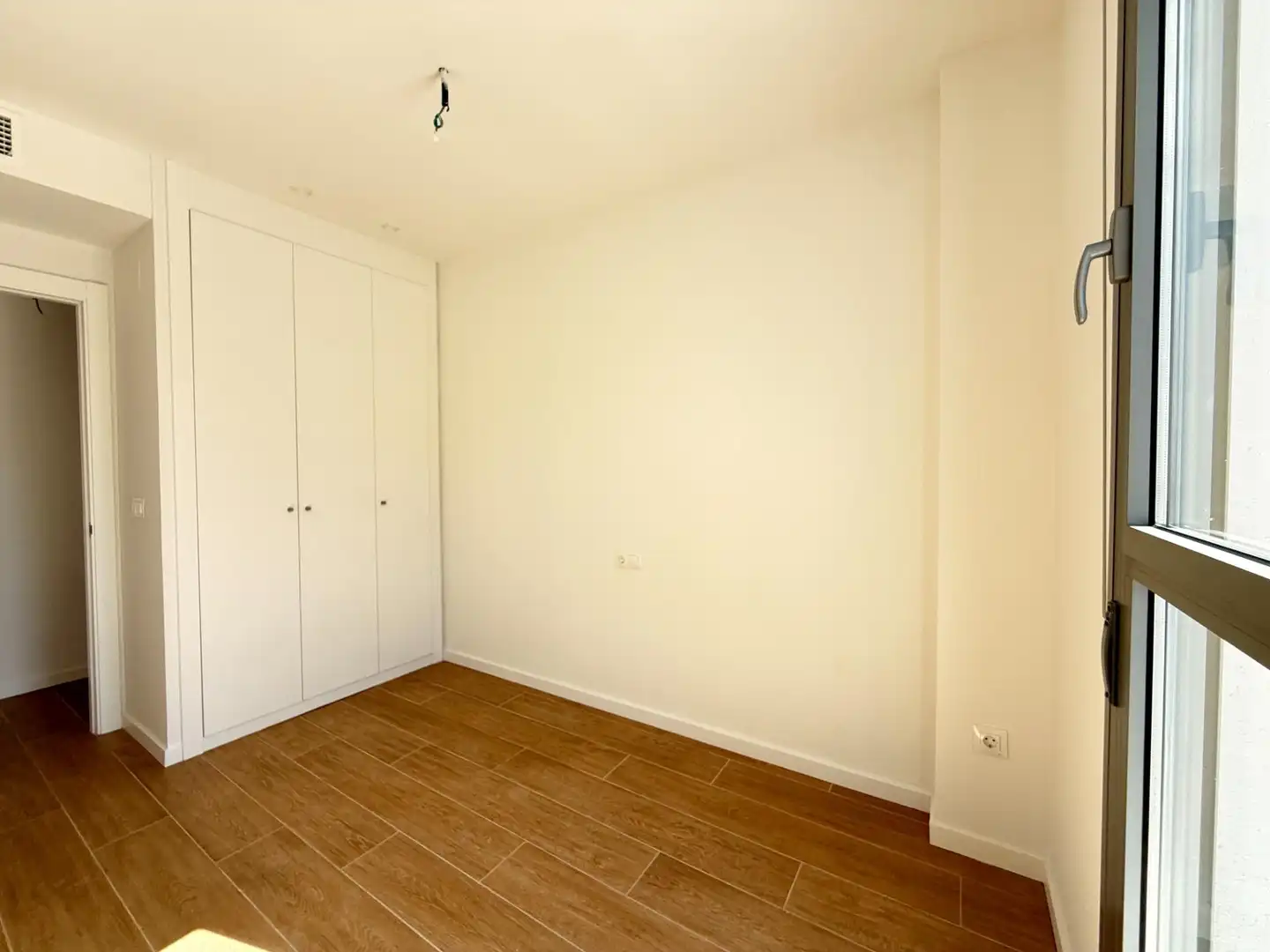 Schlafzimmer von Dachboden zum Verkauf in Dénia mit Klimaanlage, Privatgarten und Terrasse
