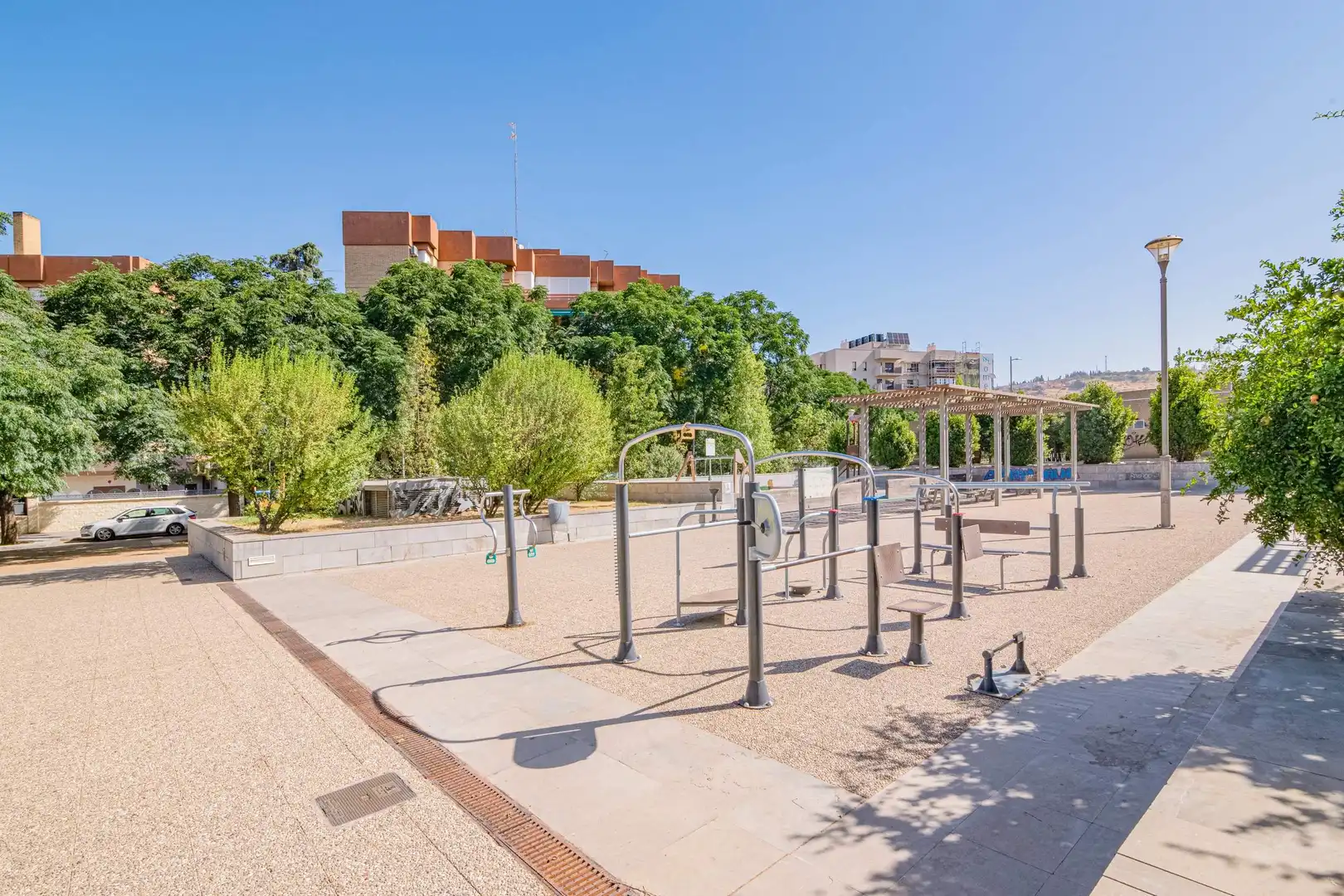 Vista exterior de Piso en venta en Granada