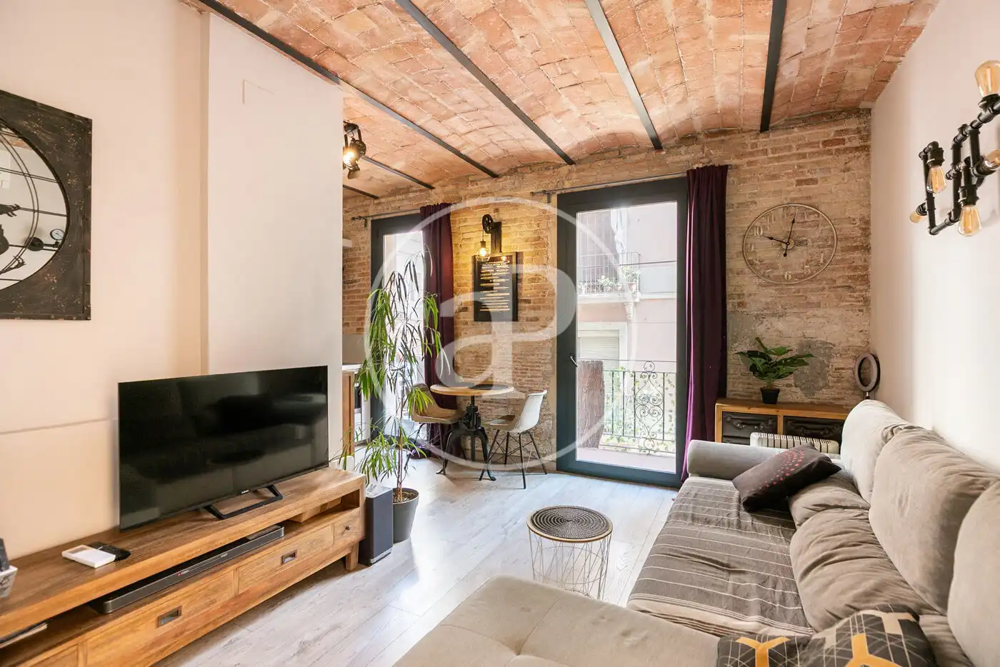 Sala de estar de Piso en venta en Barcelona con Aire acondicionado, Calefacción y Amueblado