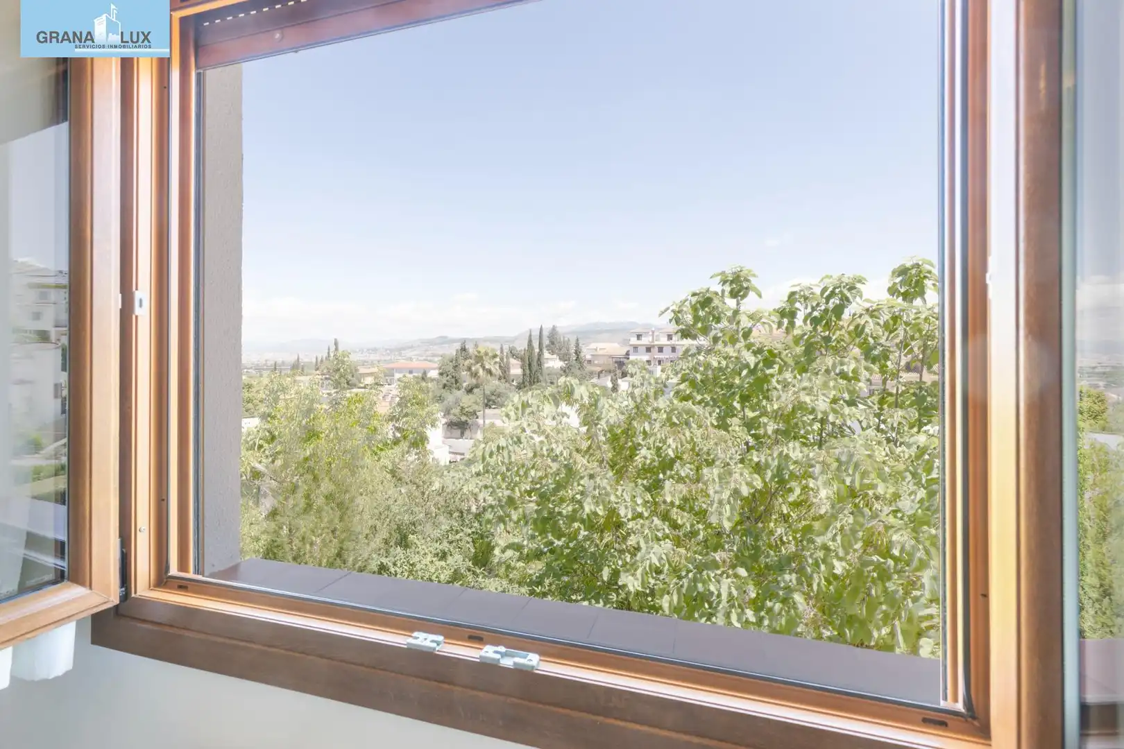 Terrasse von Haus oder Chalet zum Verkauf in La Zubia mit Klimaanlage, Heizung und Gemeinschaftspool