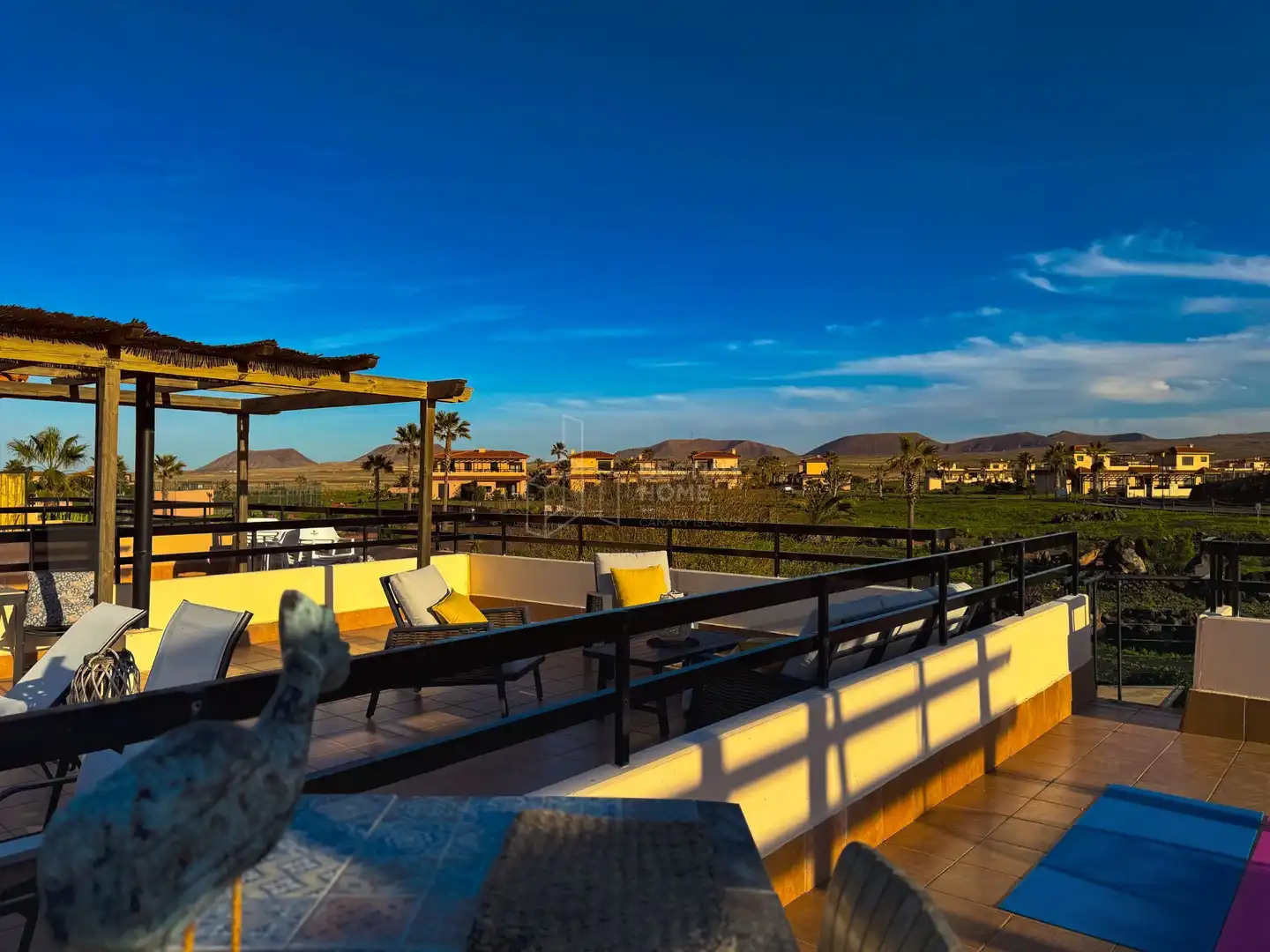 Terrassa de Casa adosada en venda en La Oliva amb Aire condicionat, Jardí privat i Terrassa