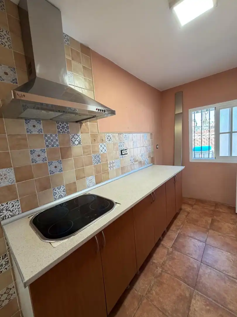 Cuina de Casa o xalet en venda en Alcalá de Guadaira amb Traster