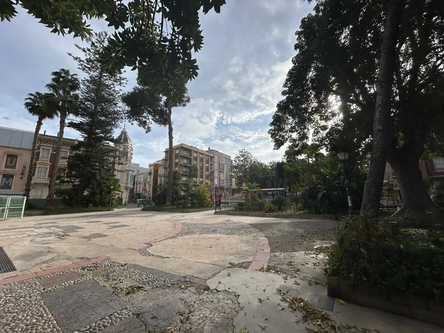 Vista exterior de Edificio en venta en Cartagena