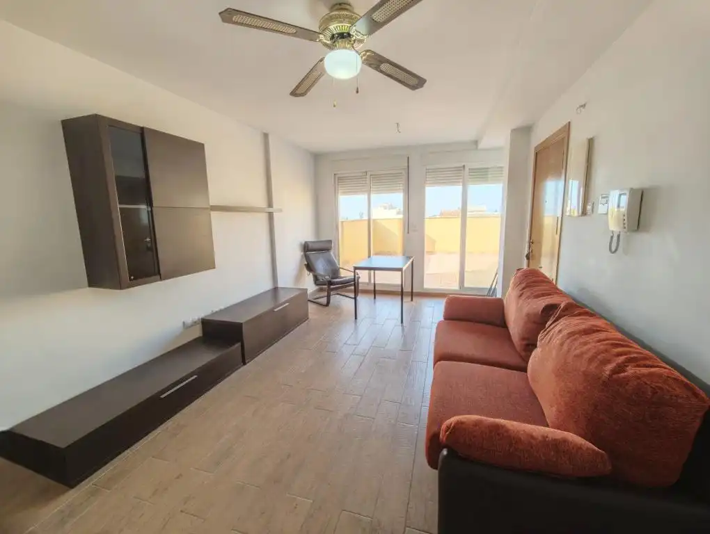 Sala de estar de Ático en venta en Totana con Aire acondicionado, Terraza y Trastero