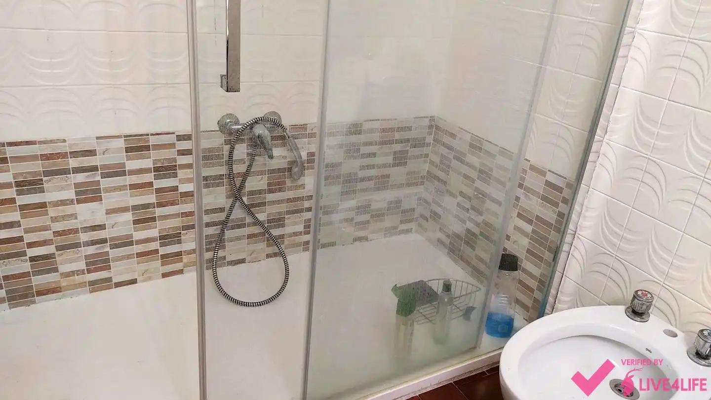 Baño de Piso de alquiler en Valencia con Aire acondicionado y Amueblado