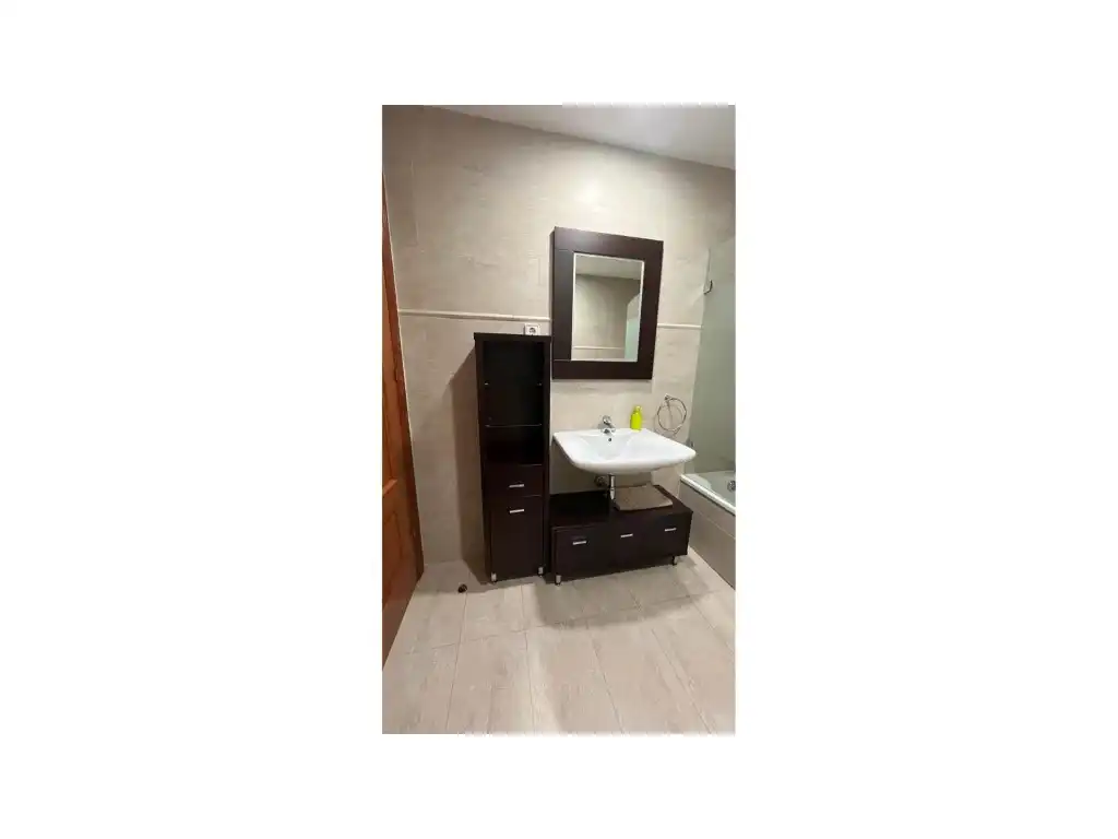 Badezimmer von Wohnung zum Verkauf in Tossa de Mar mit Klimaanlage, Terrasse und Schwimmbad
