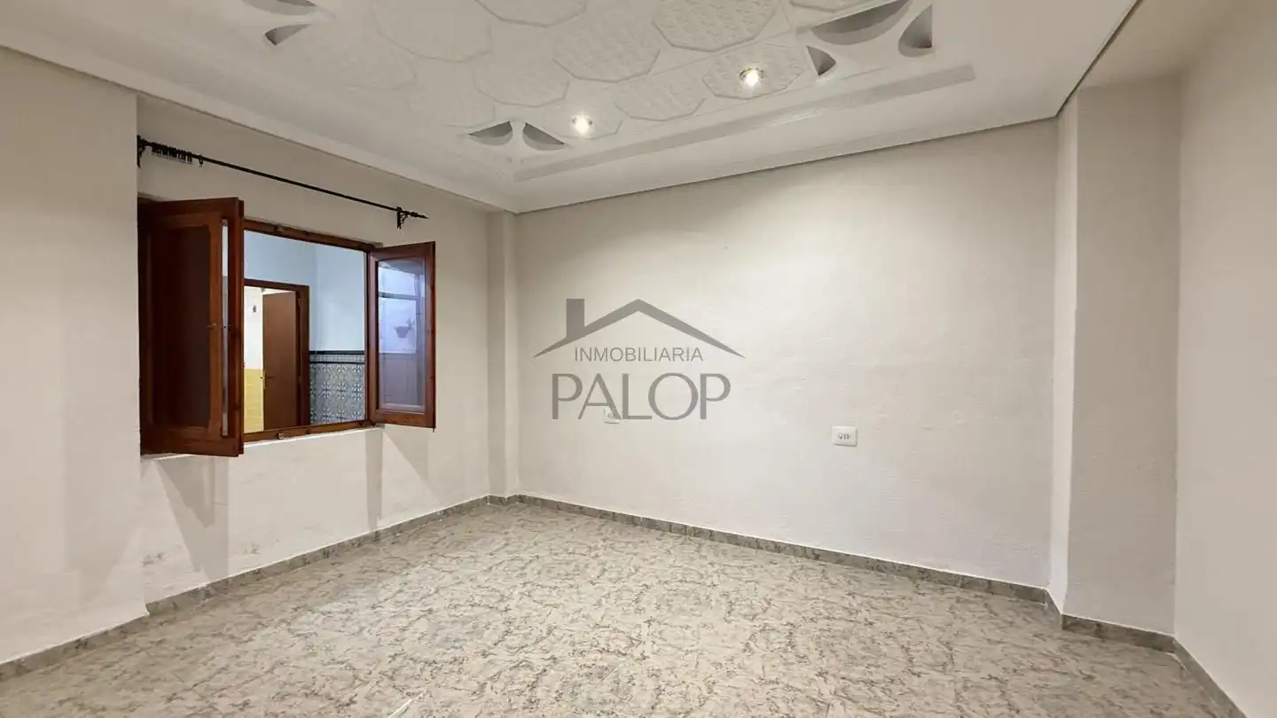 Casa amb terrassa en venda a Guadassuar, imagen 5