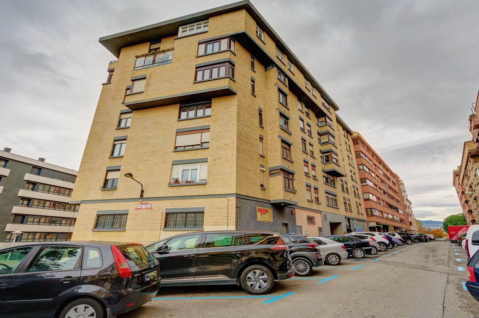 Exterior view of Flat for sale in  Pamplona / Iruña  with Heating, Parquet flooring and Furnished