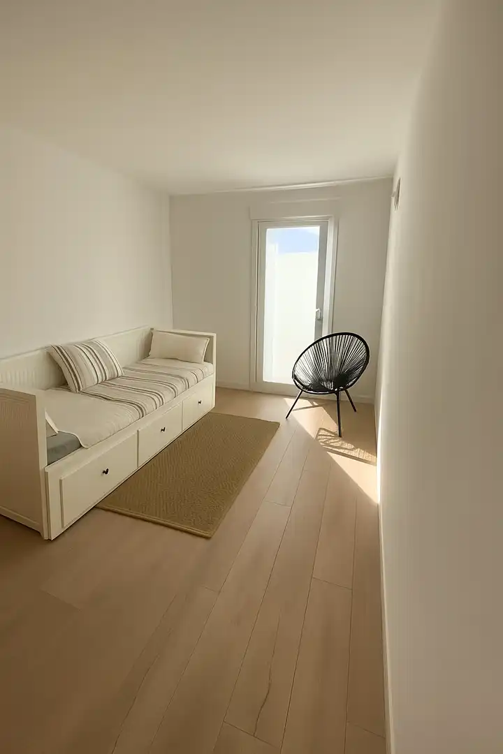 Bedroom of Flat for sale in  Palma de Mallorca  with Air Conditioner, Private garden and Parquet flooring