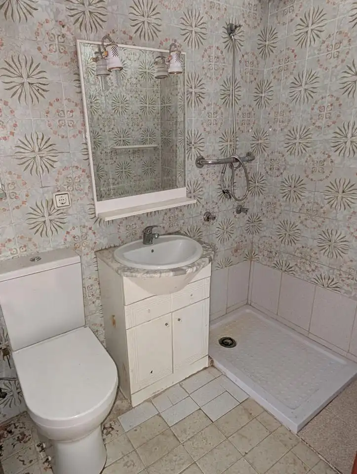 Baño de Piso en venta en Valencia con Balcón