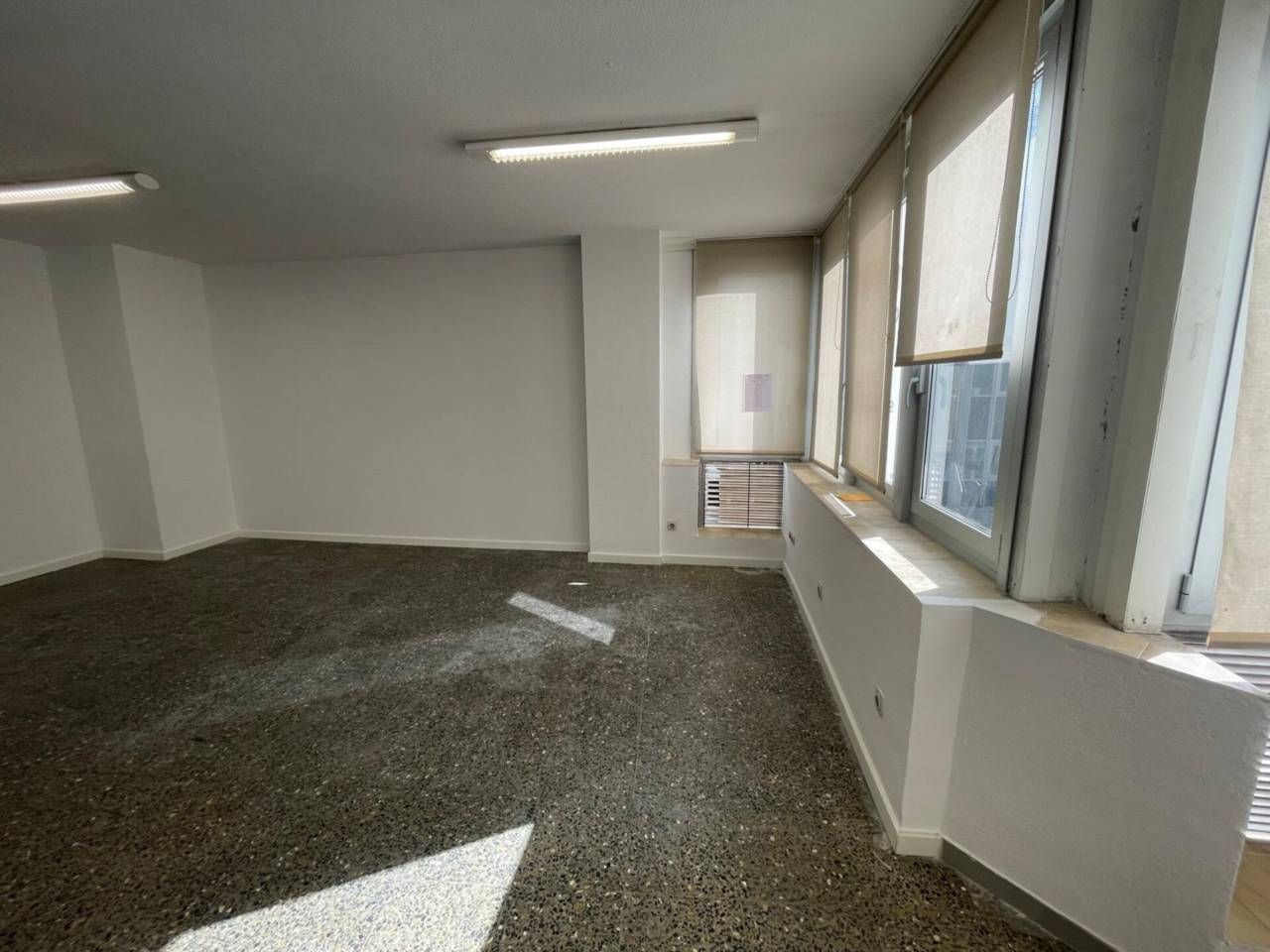 Oficina de lloguer en Granollers amb Aire condicionat i Calefacció