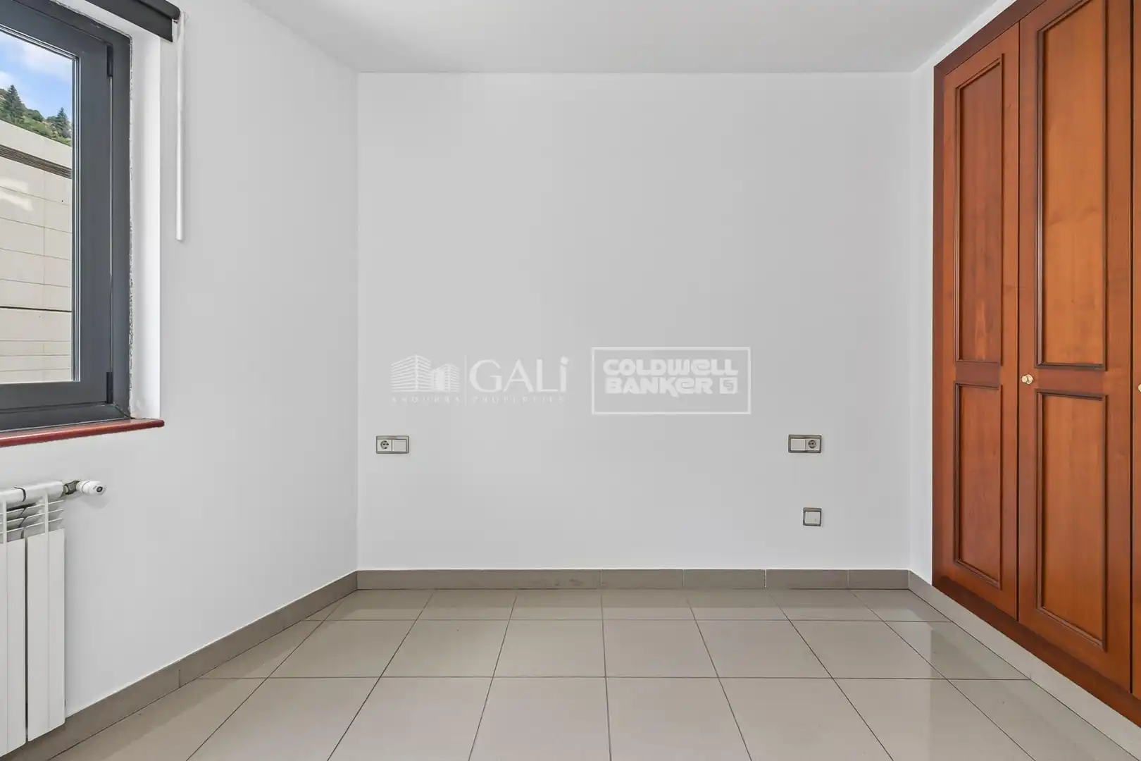 Piso de alquiler en Andorra la Vella con Calefacción, Terraza y Balcón