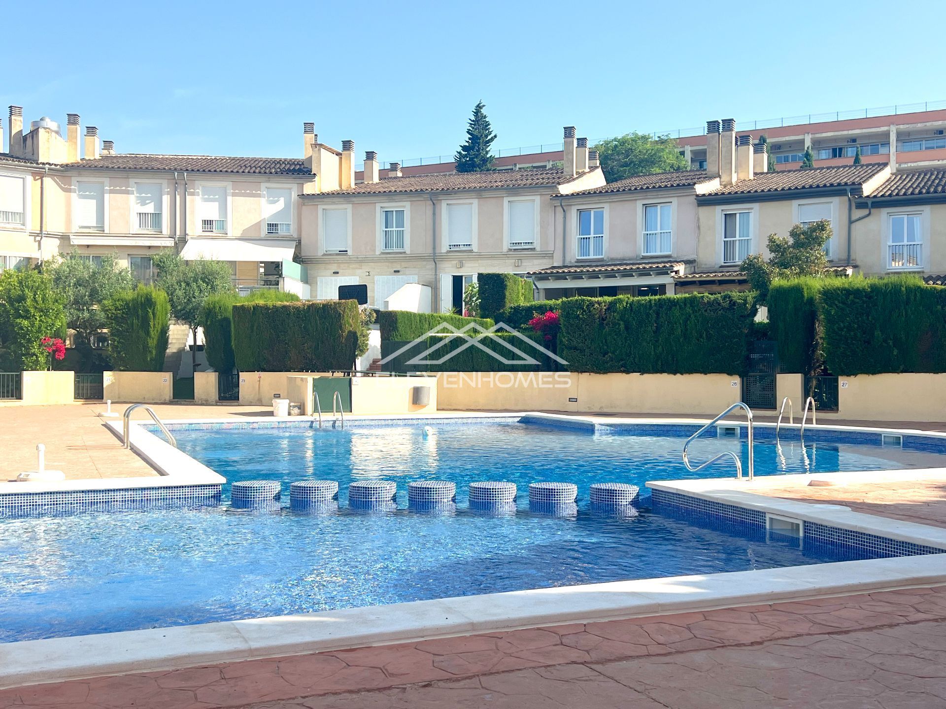 Swimming pool of Single-family semi-detached for sale in  Palma de Mallorca  with Air Conditioner, Heating and Terrace