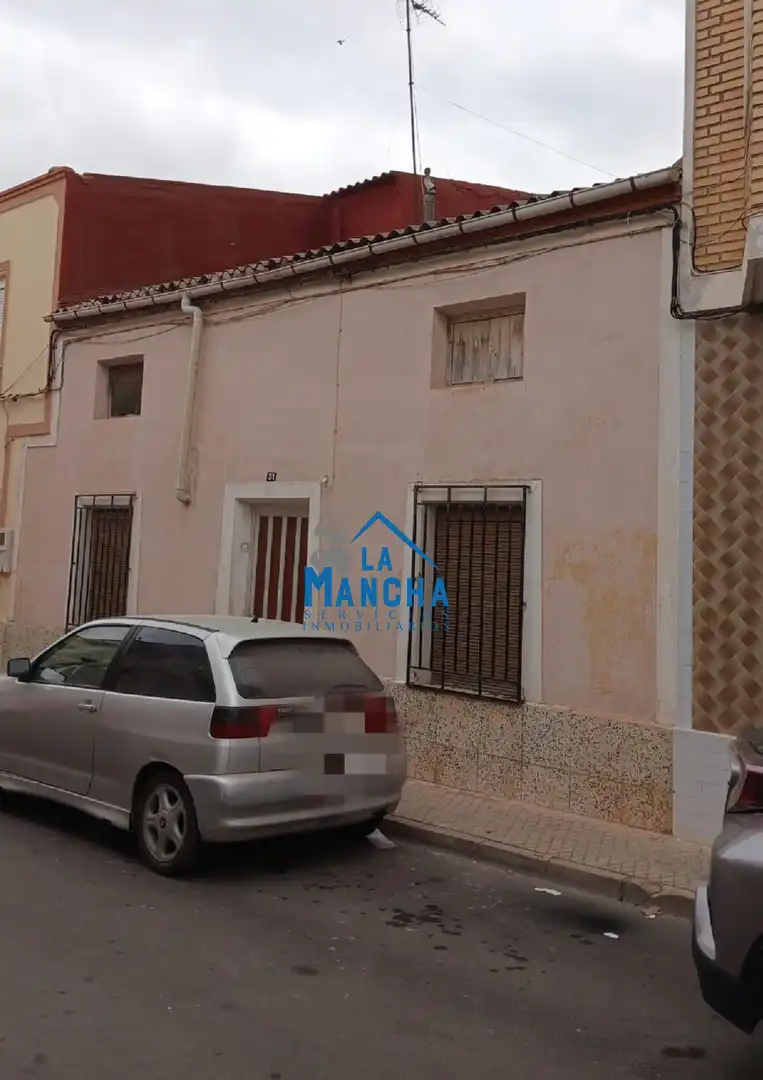 Außenansicht von Residential zum Verkauf in La Gineta