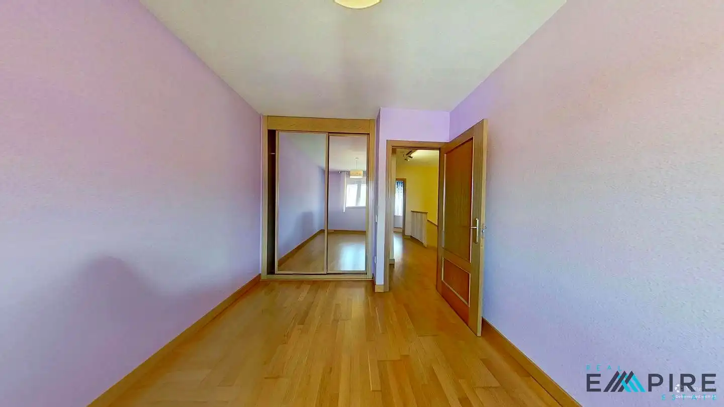 Habitación de Casa adosada en venta en Valdemoro con Aire acondicionado, Calefacción y Amueblado