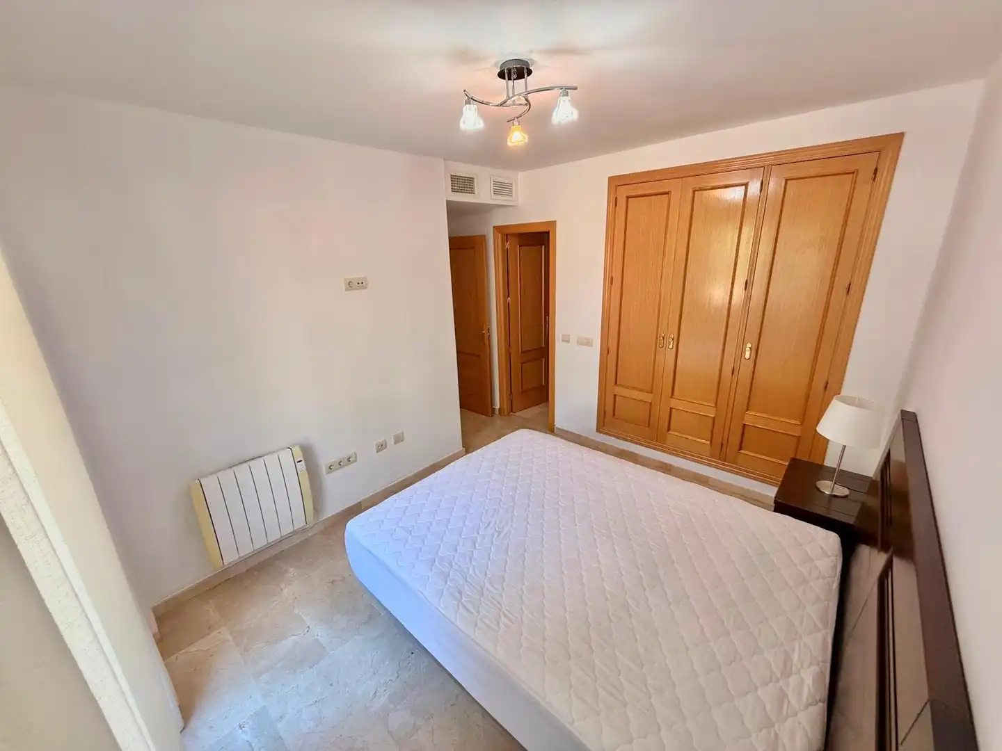Habitación de Piso en venta en Torremolinos con Aire acondicionado, Calefacción y Terraza