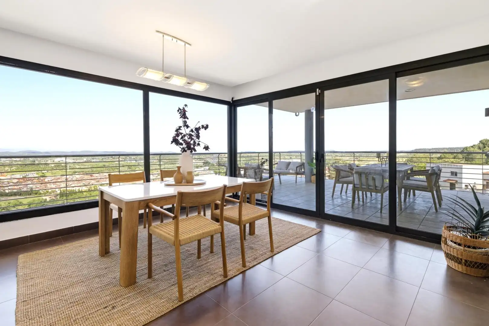 Dining room of Houses for sale in Chiva  with Air Conditioner, Heating and Private garden