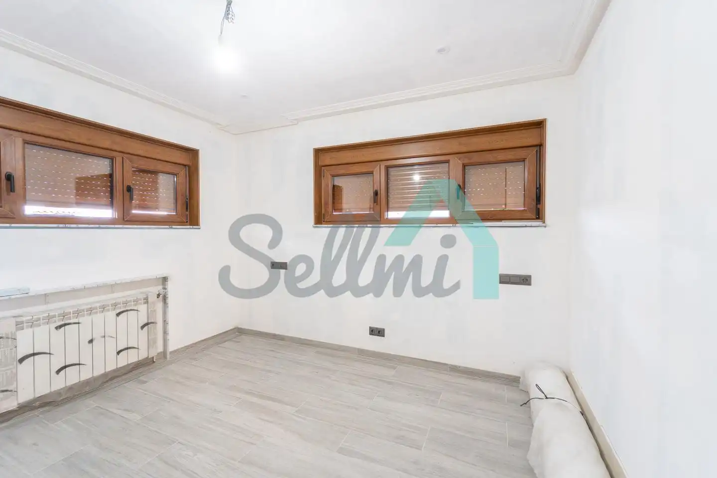 Houses for sale in Camíno De Castañéu, Viella - Granda - Meres